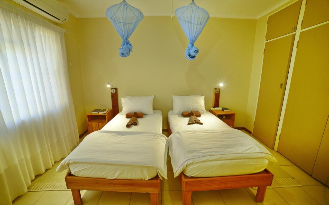 Brandberg Rest Camp Hotel Uis Exterior photo