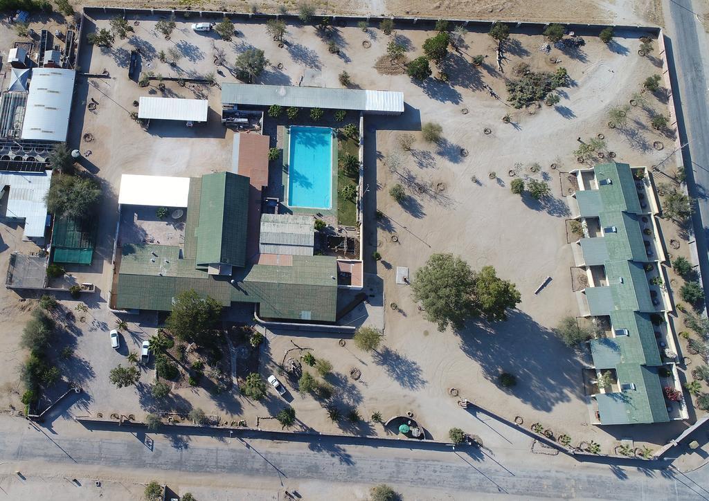 Brandberg Rest Camp Hotel Uis Exterior photo